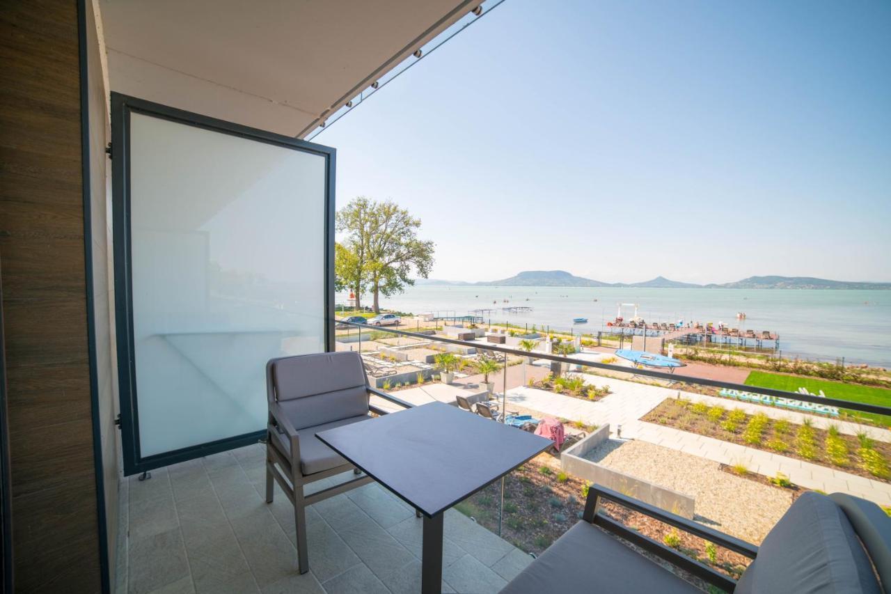 Sunset Resort - Lakeside Boutique Apartments Fonyod Ngoại thất bức ảnh