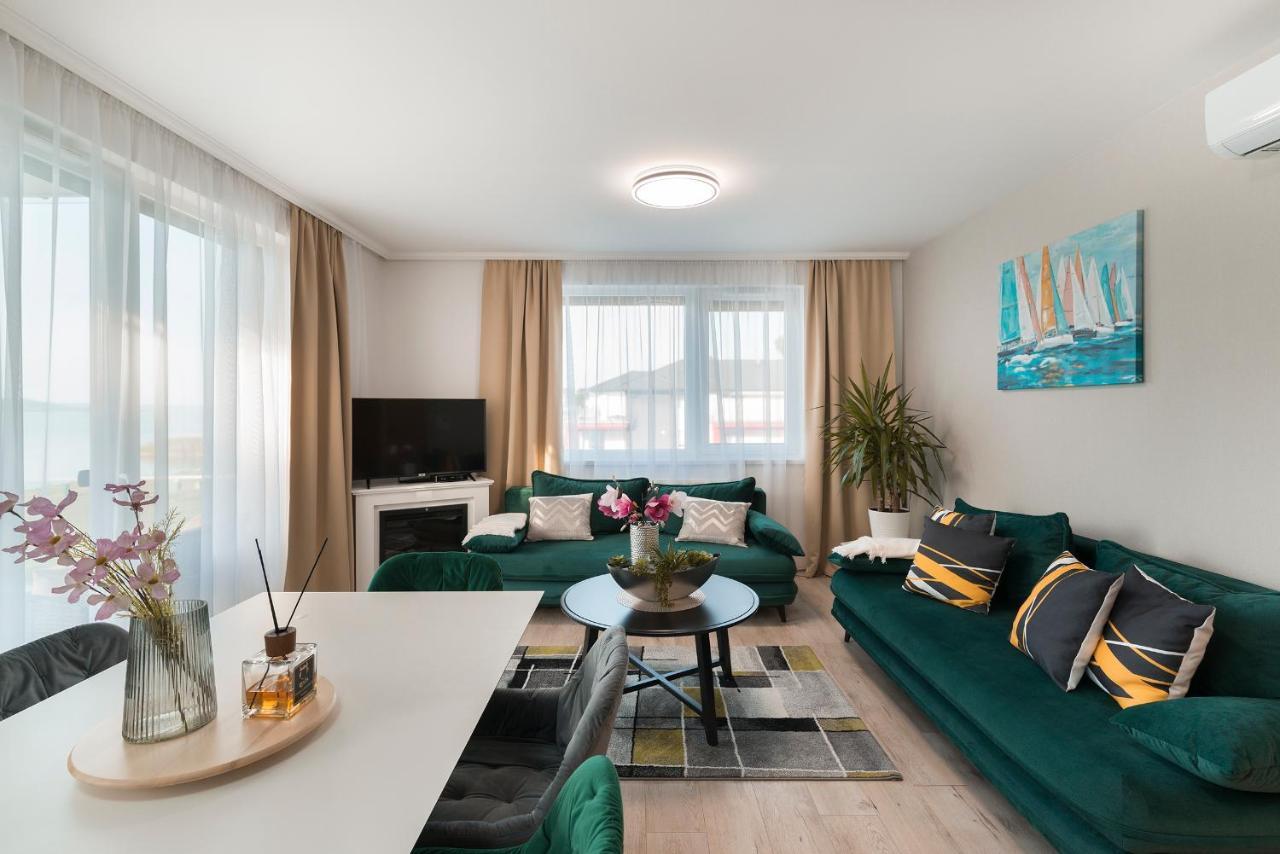 Sunset Resort - Lakeside Boutique Apartments Fonyod Ngoại thất bức ảnh