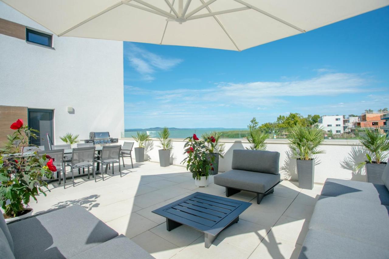 Sunset Resort - Lakeside Boutique Apartments Fonyod Ngoại thất bức ảnh